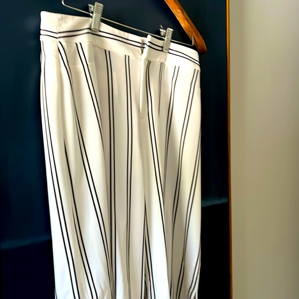Bar 11 wide leg black and white striped pants